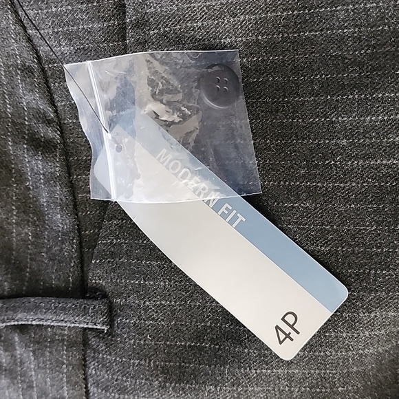 Gray Modern Fit Trouser Leg Petite Stripe Pants 4P - Picture 8 of 8